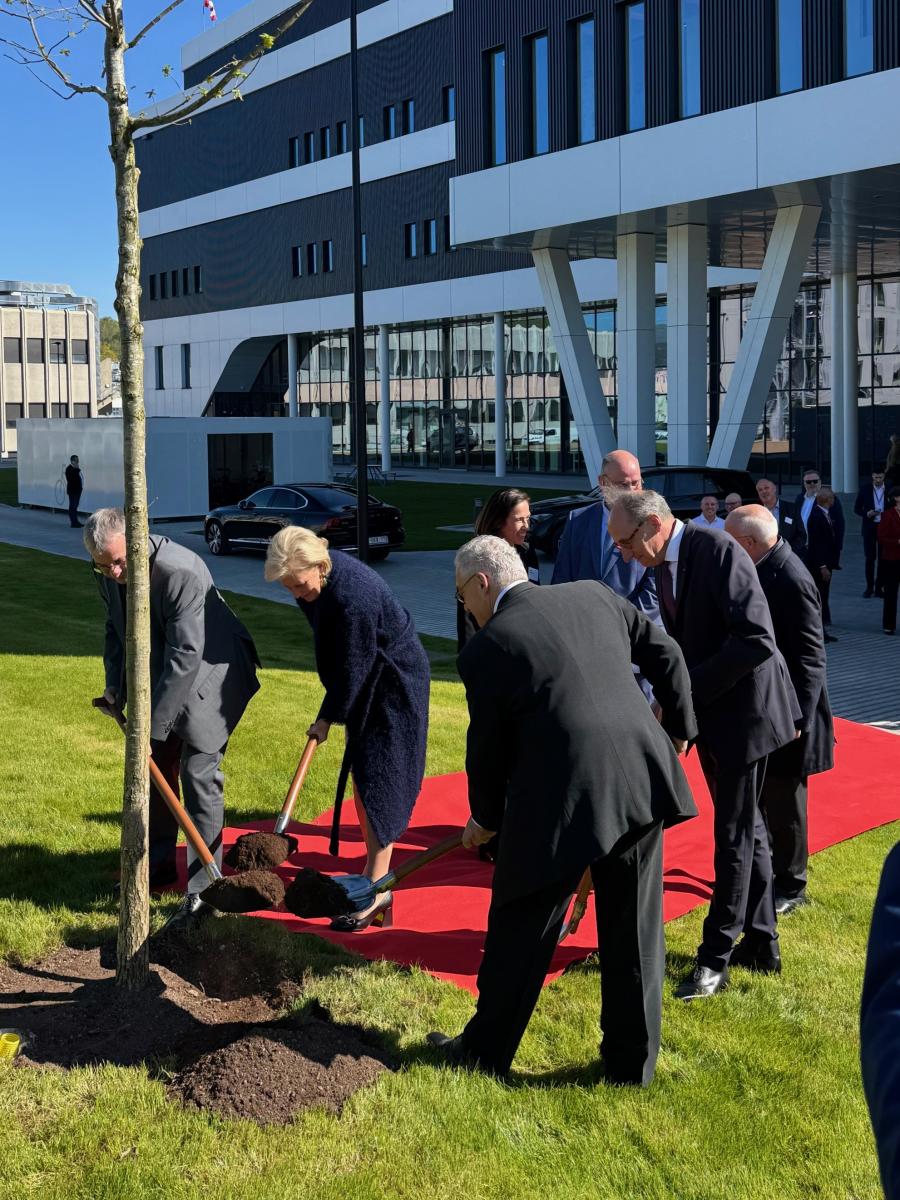 Genesis est officiellement inauguré ! - Event